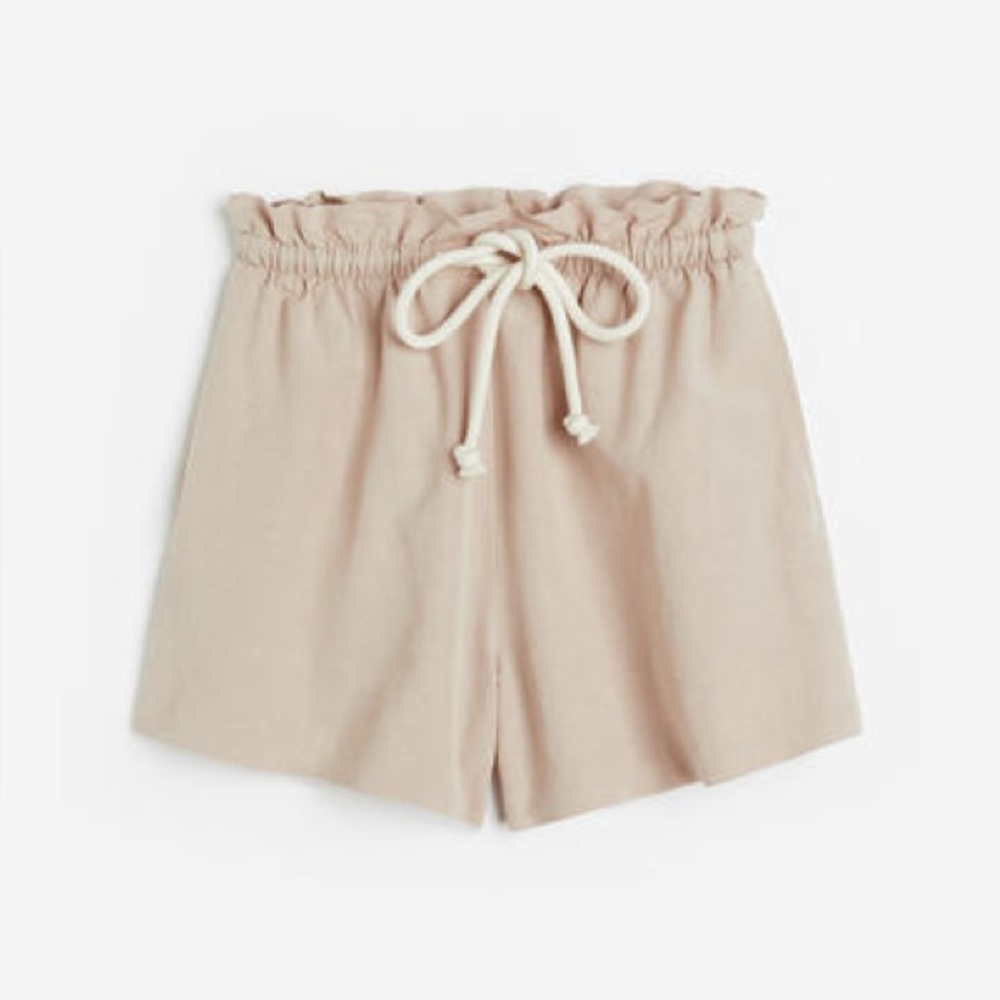 H&M beige linen paper bag rope tie shorts